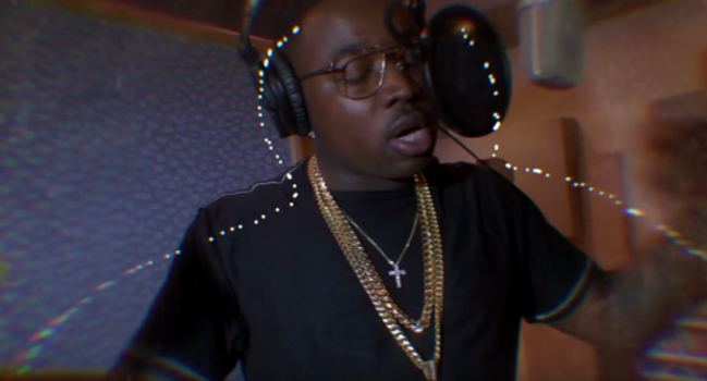 Troy Ave rend hommage au rap new-yorkais ! [CLIP]