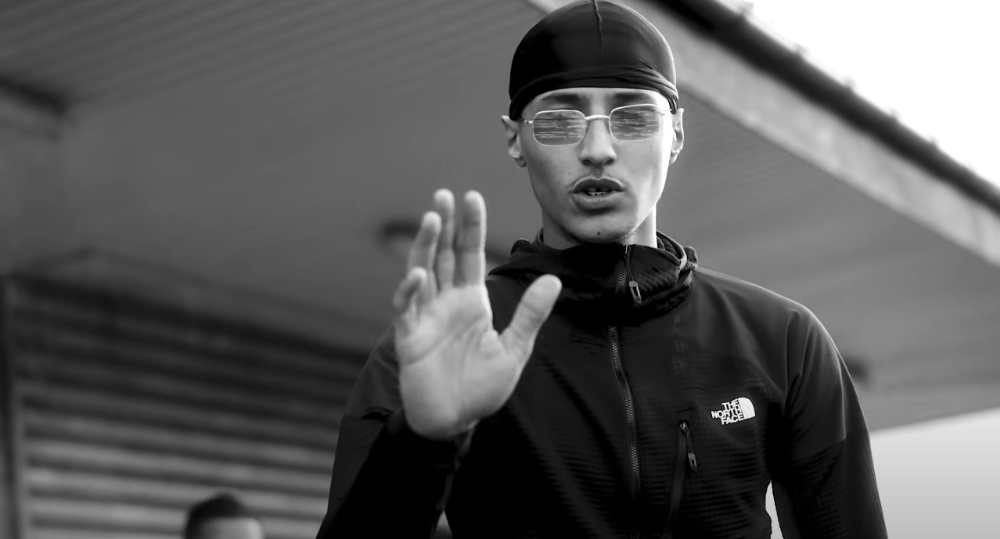 Freeze Corleone soutenu par Shay, Kalash Criminel, Dinos