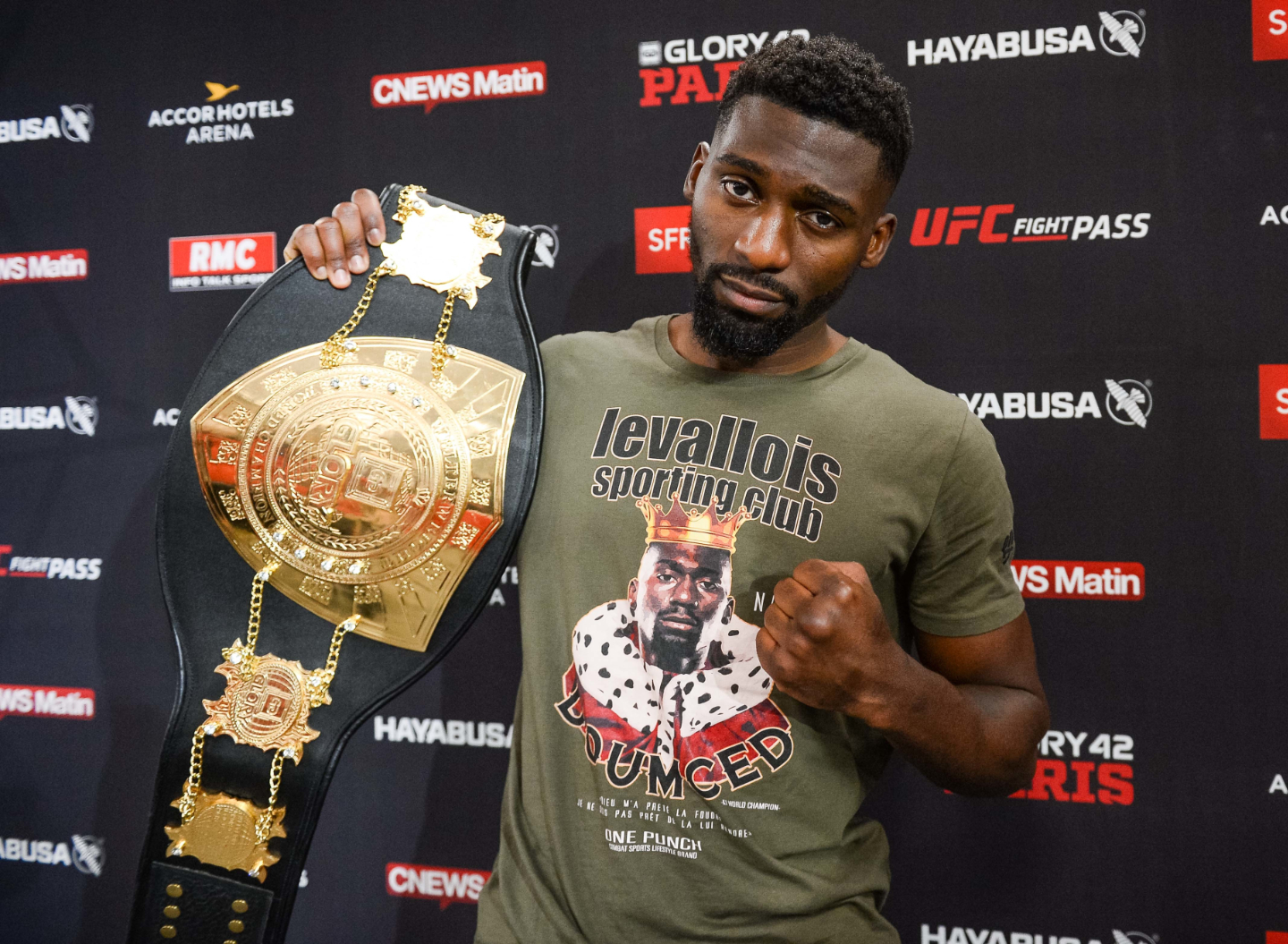 Cédric Doumbè apporte son soutien à Francis Ngannou pour son combat contre Tyson Fury