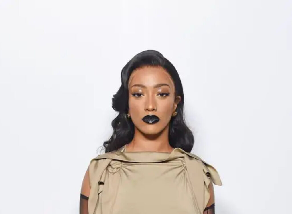 Shay l'annonce son prochain album est terminé